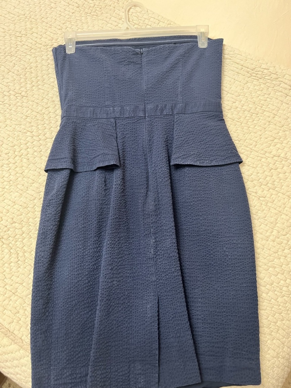 Banana Republic seersucker Strapless Navy Peplum Sheath Dress sz 10 navy blue